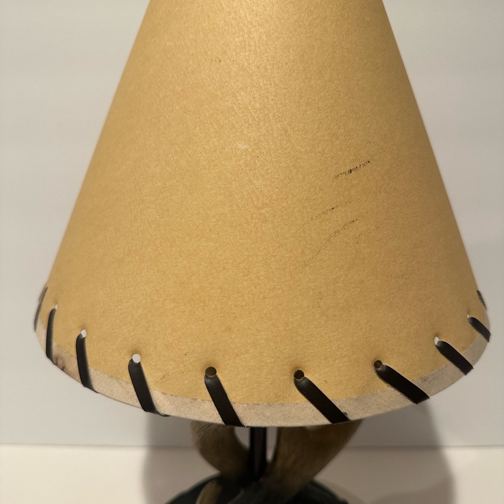 Vintage Faux Antlers Lamp - Picture 12 of 16